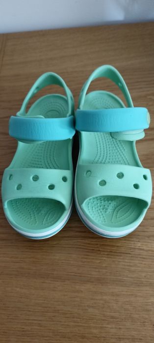 Crocscrocscrosccrocs