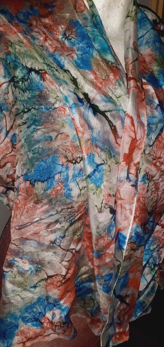 Chusta szal jedwabny