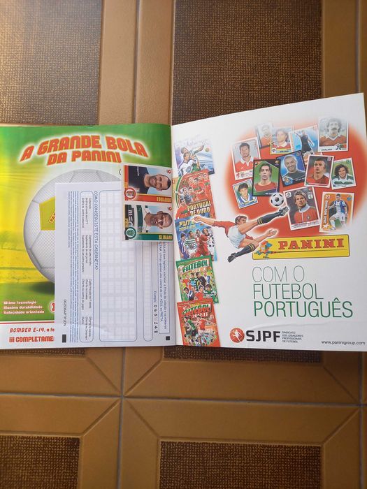 Caderneta vazia Futebol 2013/2014