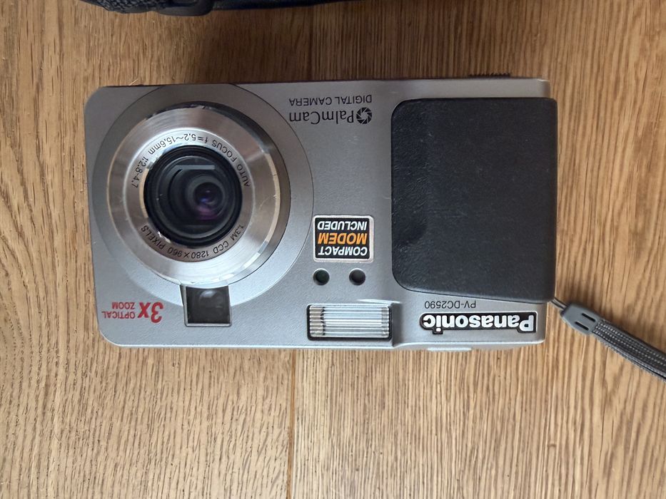 Sprzedam retro kamere panasonic tanio!!