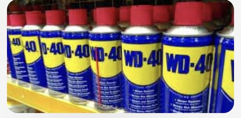 280 zł. Preparat wielofunkcyjny WD-40 karton 28 sztuk