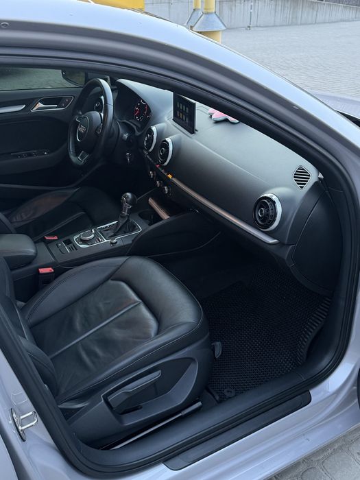 Продам Audi  A3 2015 года