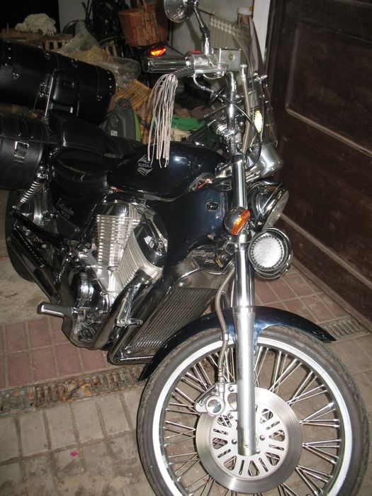 Suzuki Intruder VS800 - doinwestowany + gratisy