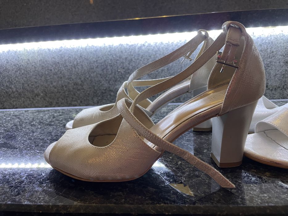 Buty slubne skorzane  r 36