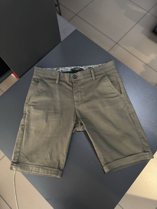 Чоловічі джинсові шорти