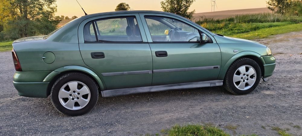 Opel Astra g sedan