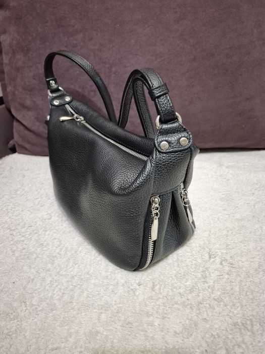 Стильна шкіряна чорна сумка