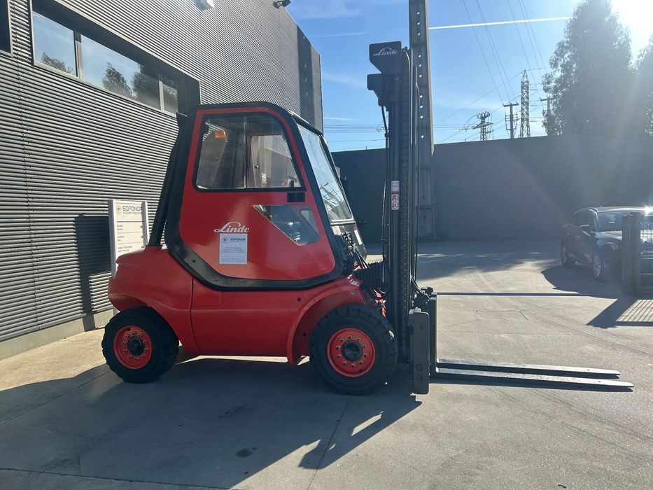 Empilhador Linde 4000 Kgs Diesel