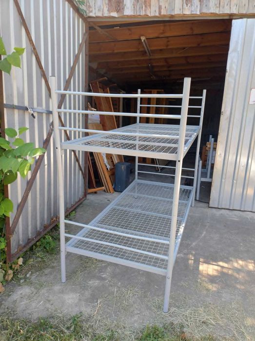 Łóżka metalowe. Pojedyncze i piętrowe 200x90.