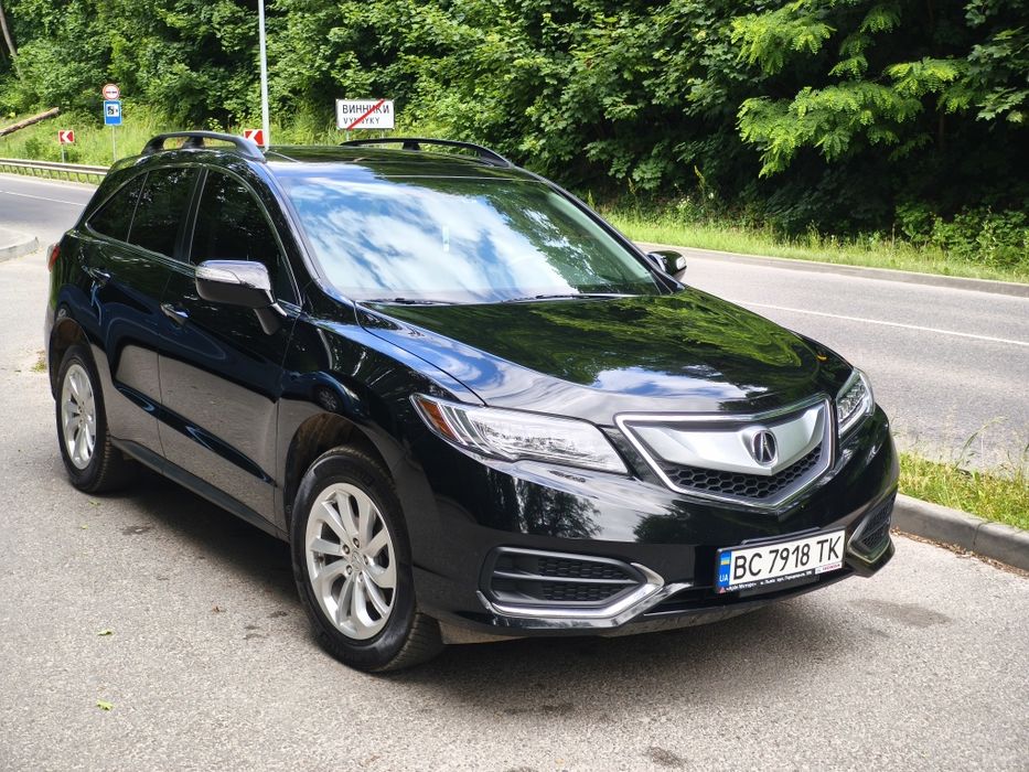 Кросовер Acura RDX.