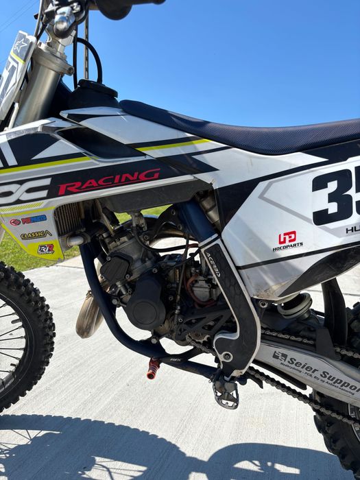 Cross Husqvarna