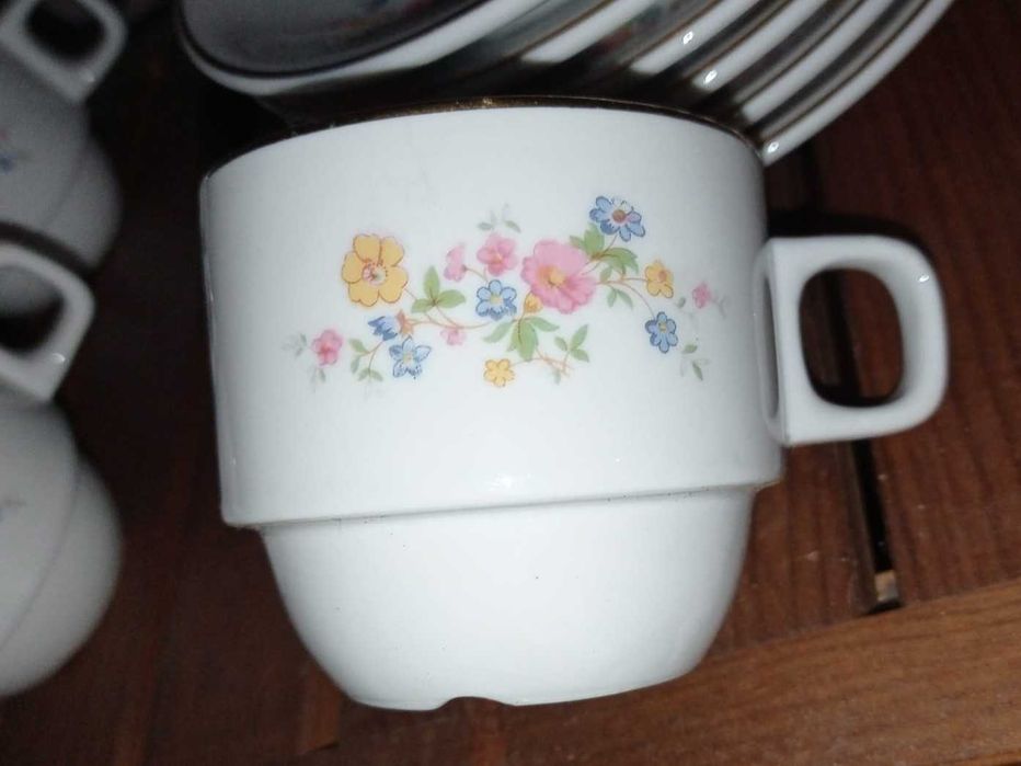 Serviço de chá em porcelana