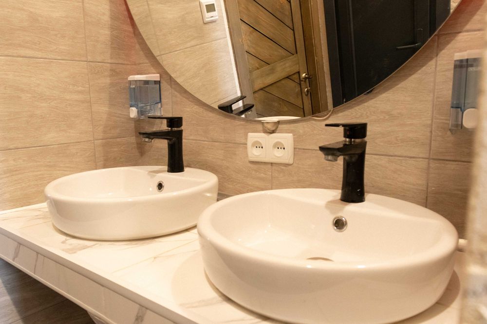 Спальне місце у хостелі у центрі міста