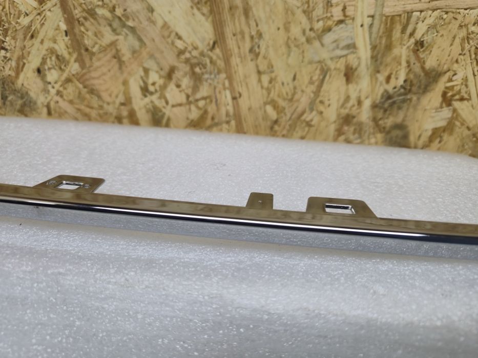 Listwa Chromowana Przednia Grilla Atrapy 984.883.7180 FIAT Doblo OE