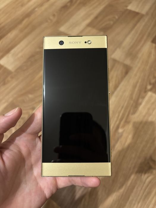 Sony Xperia XA1 Ultra (G3212) + microSD 32 ГБ + чохол
