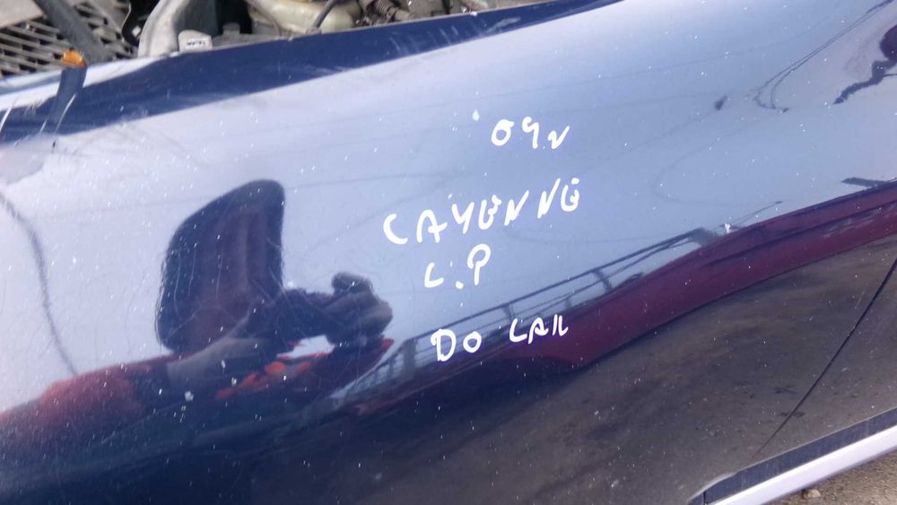 Maj66 Błotnik lewy przedni porsche cayenne I 04r LA50 wysyłka