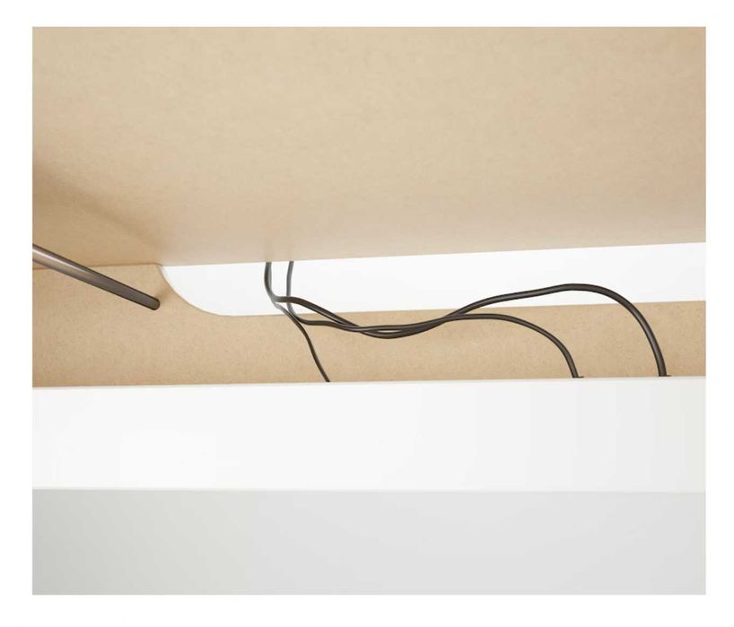 MALM Secretária c/painel extraível - em Bom Estado