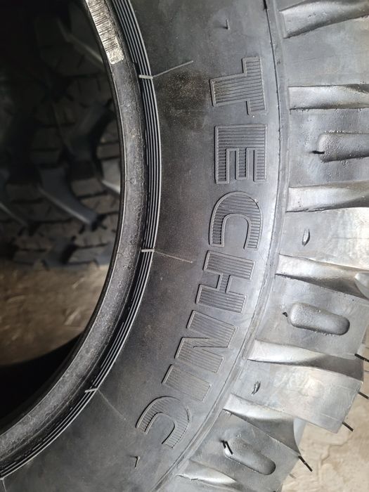 Шини тракторні 7.50 R16