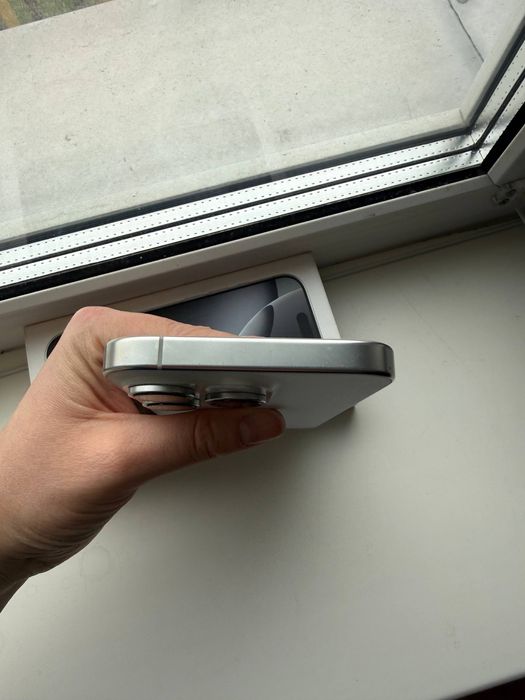 iphone 16 pro 256 gb Neverlock фізична сім