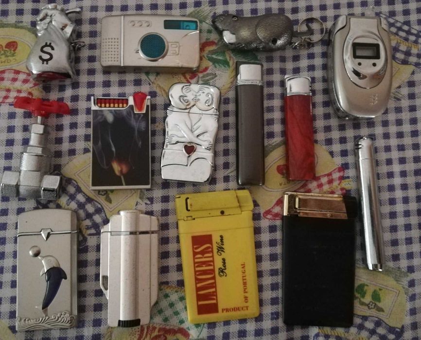 Diversos isqueiros clippers zippo etc