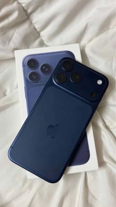 Iphone 17 pro Max 512Gb azul rigorosamente novo em caixa com fatura