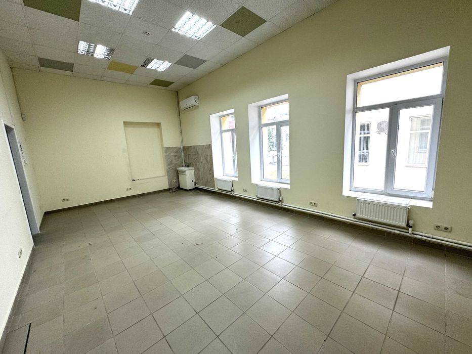 Приміщення в центрі