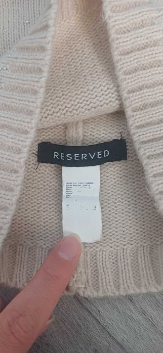 Pudrowa cieńka czapka Reserved