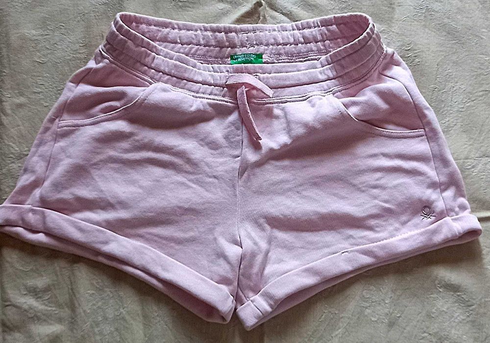 Шорти хлопок трикотаж Benetton нові .