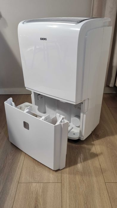 Osuszacz powietrza EBERG AQUMI 50 z modułem WiFi Tuya Smart okazja!