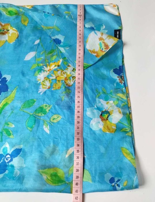 Chusta w kwiaty 100% Jedwab Silk Soie Seide