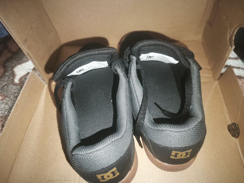 DC Shoes sneakersy Crisis