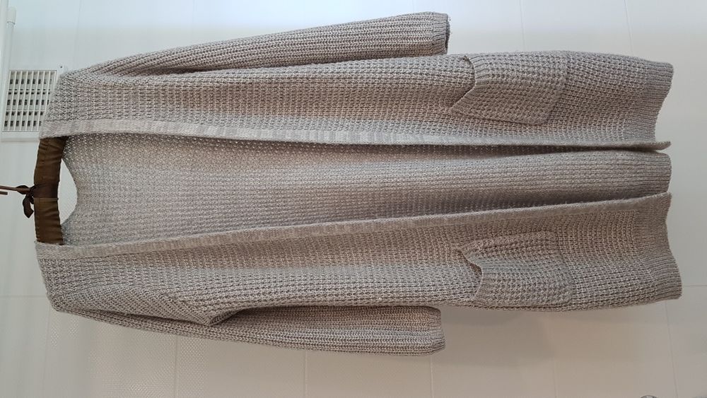 Sweterek / sweter/ narzutka