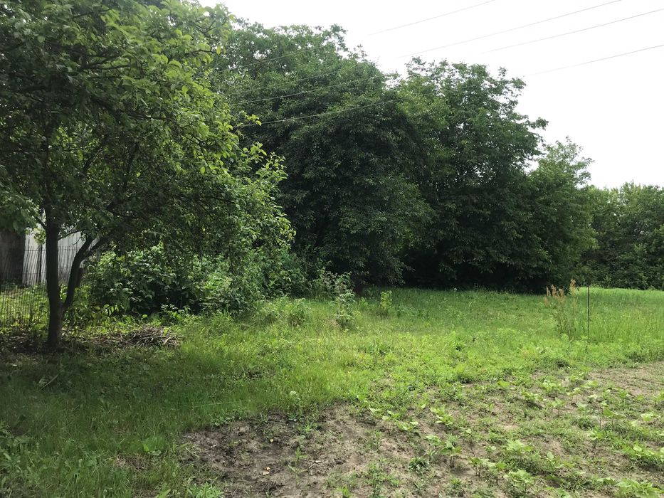 Частина будинку в смт.Вороновиця, вул. Молодіжна. Дві окремі спальні.