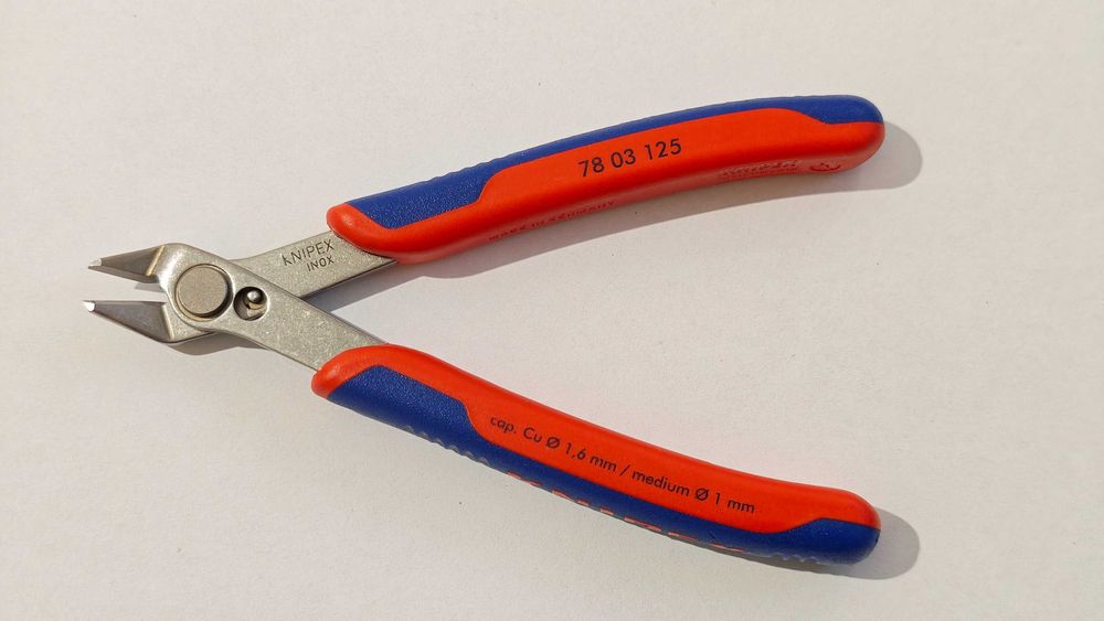 Szczypce boczne Knipex 7803125