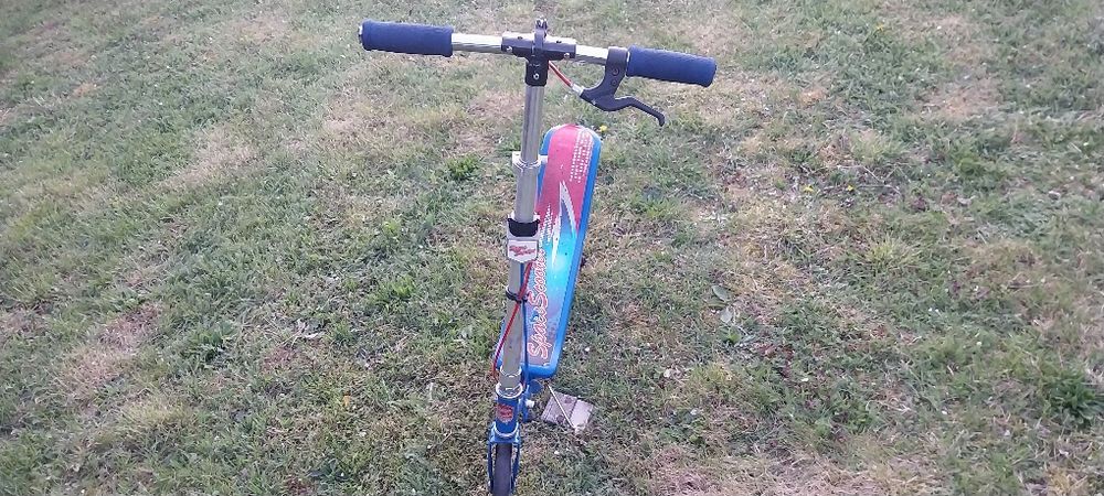 Hulajnoga Space Scooter x580