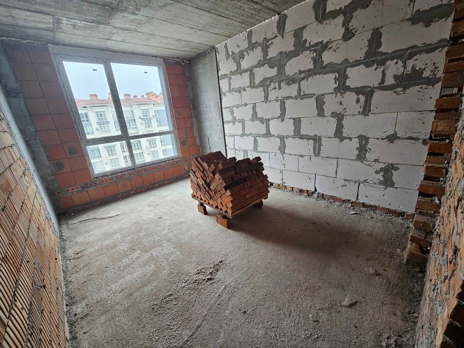 Продаж 1кім.квартири. 43м2. Парк. Озеро.