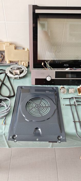 Peças para forno AEG BSE576321M (compatível com outros AEG/Eletrolux)