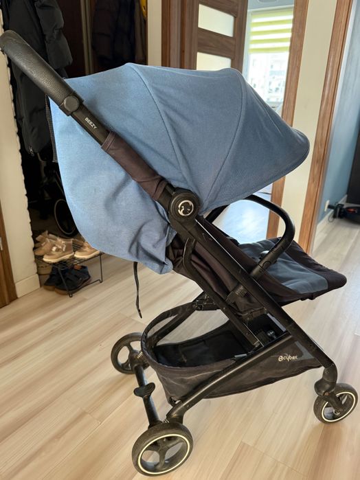 Cybex Beezy • lekki wózek spacerowy • składany jedną ręką
