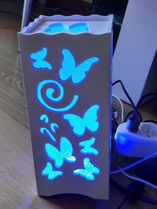 Candeeiro Led com comando64550427287170121