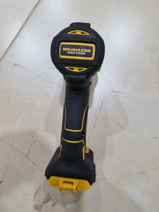 DeWalt DCF787 20v