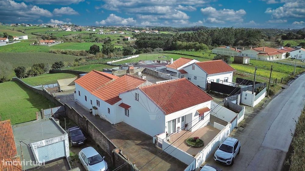 Moradia T3 para venda — Maiorga, Leiria