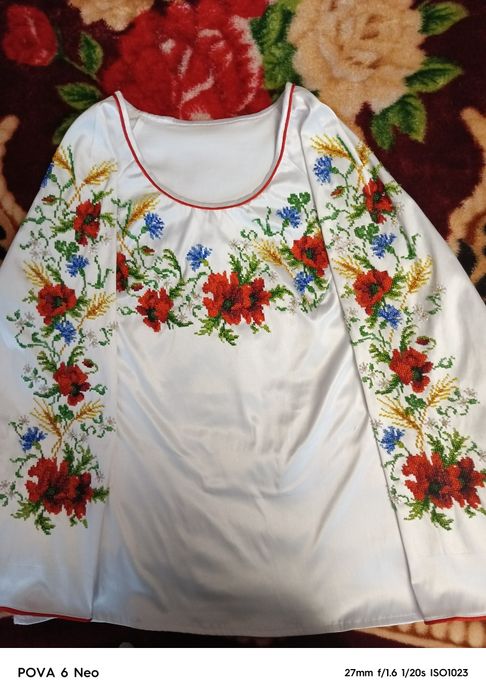 Продаю вишиванку