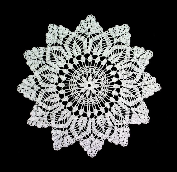 Serwetka szydełkowa 29cm (S104)