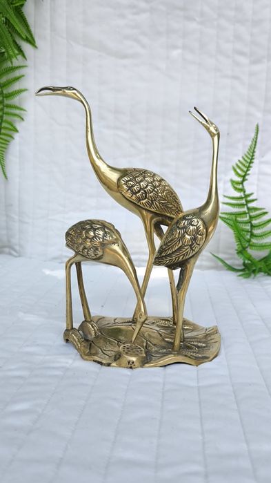 Продам  статуэтку из бронзы или латуни. Журавли