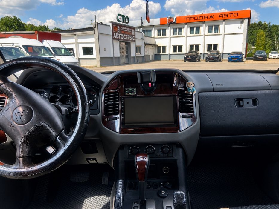 Mitsubishi Pajero Wagon