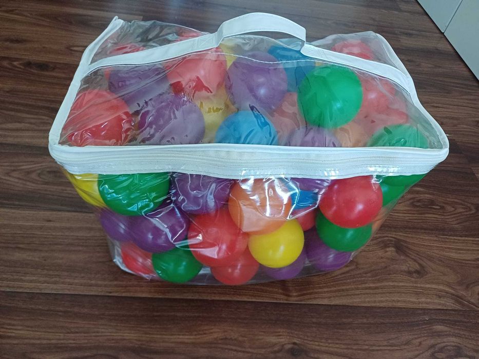 Piscina de bolas para crianças - ~500 bolas incluídas