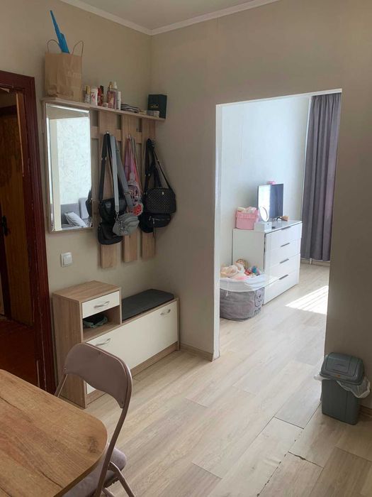 Продаж кімнати в гуртожитку 18 кв. м на Гречанах