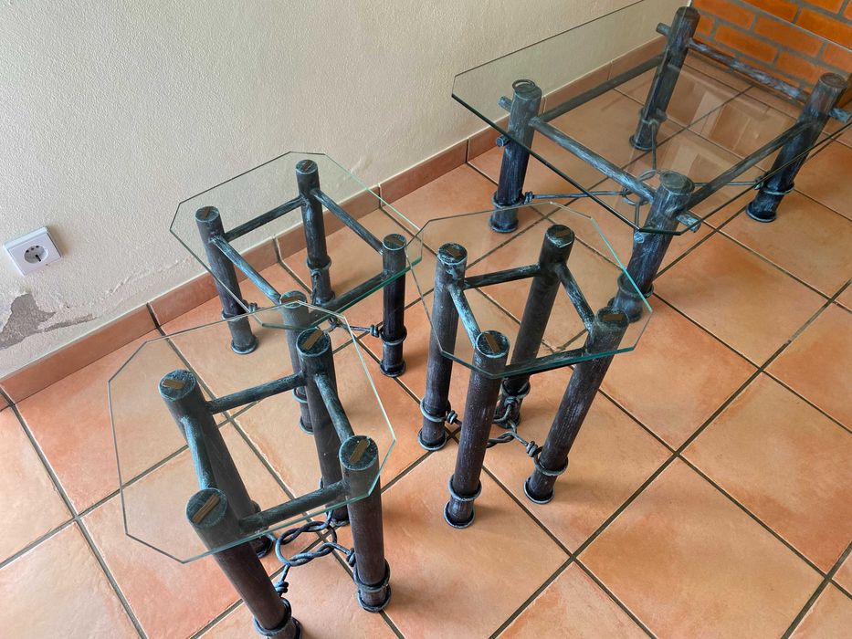 Mesas de Ferro com tampo de vidro
