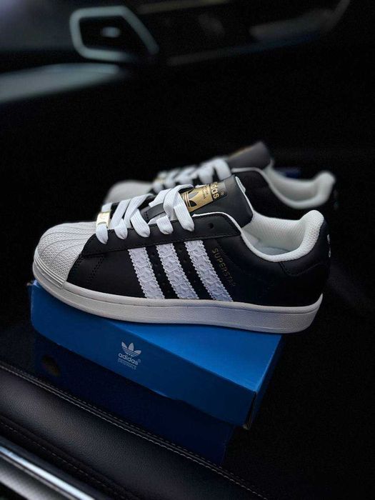 Adidas Superstar Black White жіночі кеди кросівки Адідас суперстар НАЛОЖКА