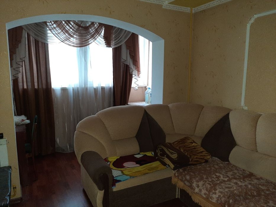 Здаю кімнату в 3-кімнатній квартирі на Борщагівці.